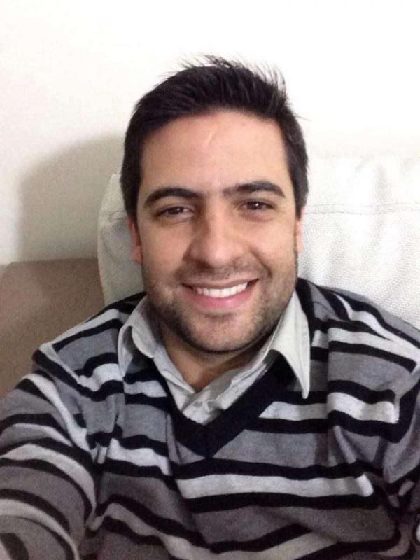 Christophe  46 ans paris 18eme arrondissement