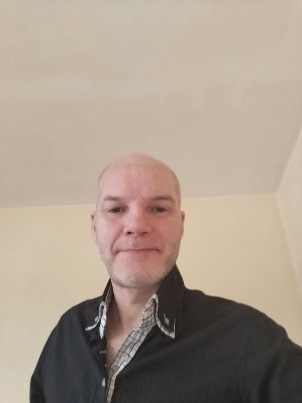 Sébastien Cavelier 44 ans Elbeuf