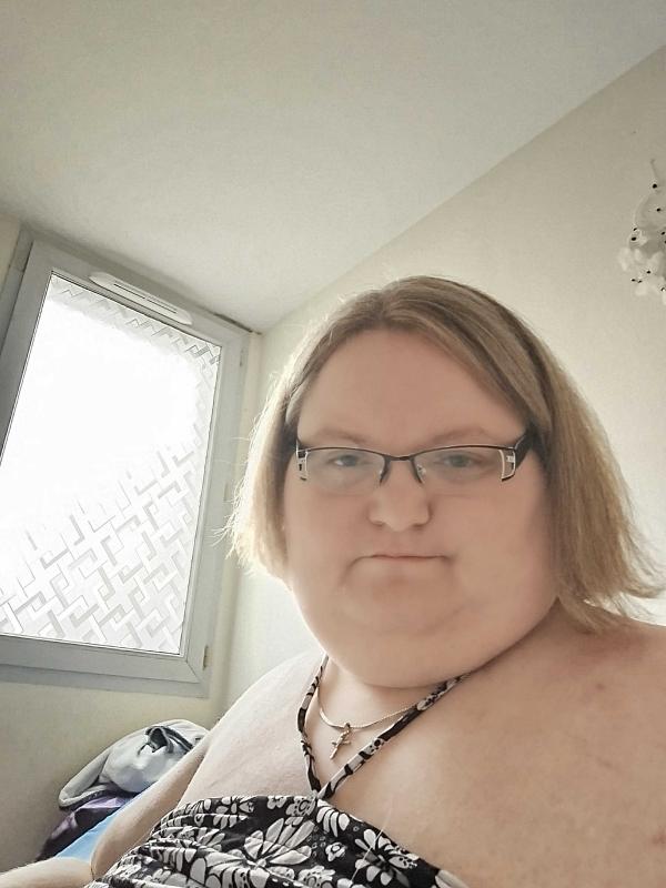 Nanoushka 39 ans Lacroix Falgarde