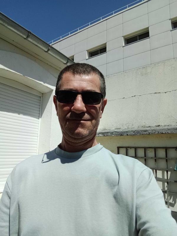 David 53 ans Le Mans