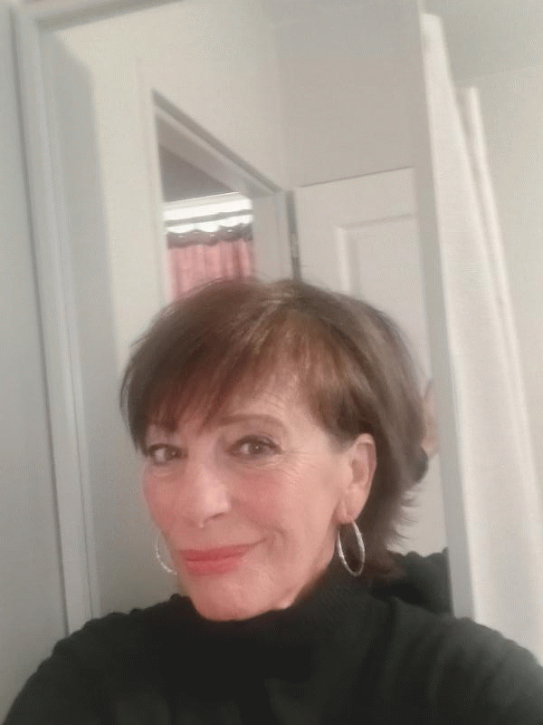 Marie 67 ans La Rochelle