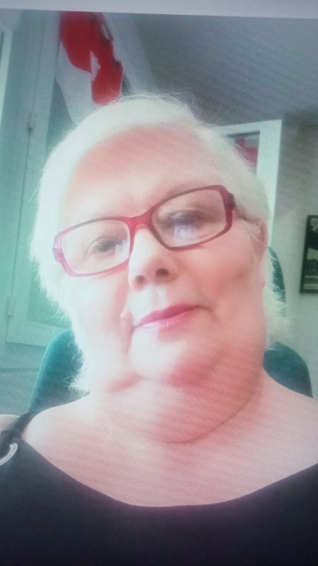 Marielou 69 ans Breteuil