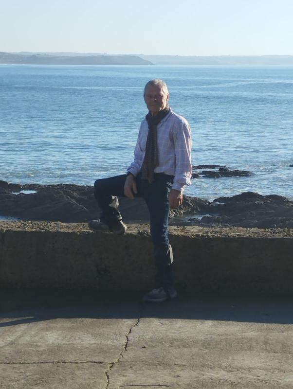 Alain  73 ans Vannes