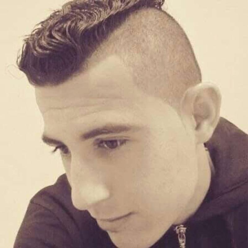 Akim 28 ans paris 18eme arrondissement