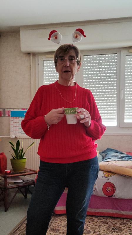 Justine  70 ans Besançon