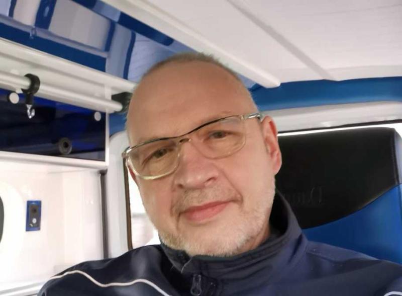 Arno  57 ans Manicamp