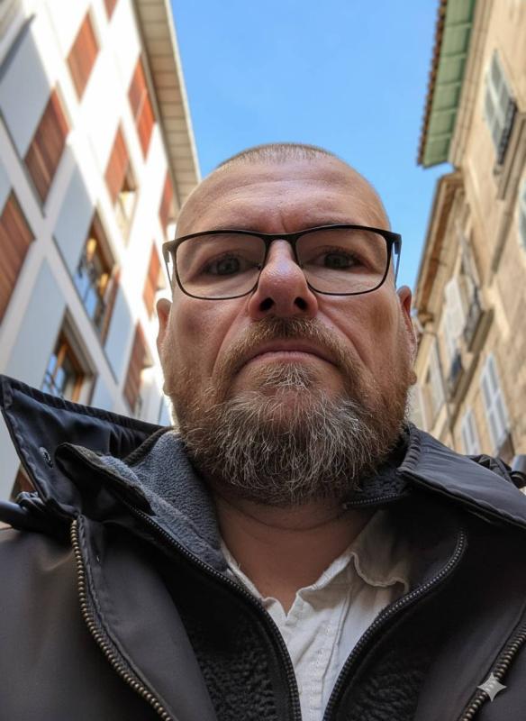 Laurent 53 ans Bayonne