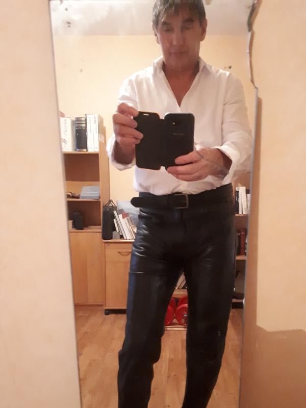 Florent 68 ans Arquettes en Val