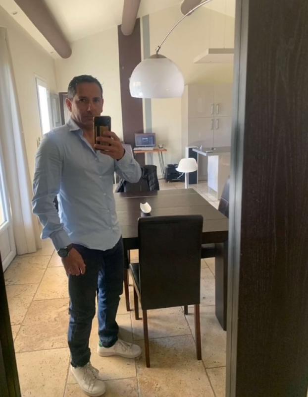 emmanuel 51 ans Avignon