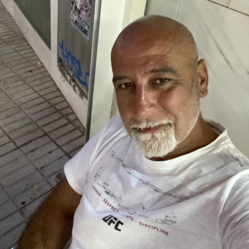 bruno 48 ans Beauvais