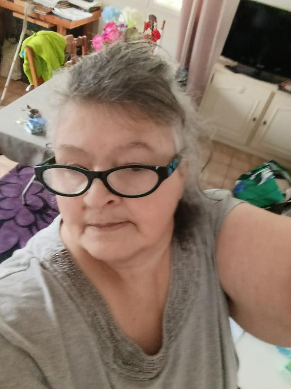 BRIGITTE 64 ans Villedieu la Blouère