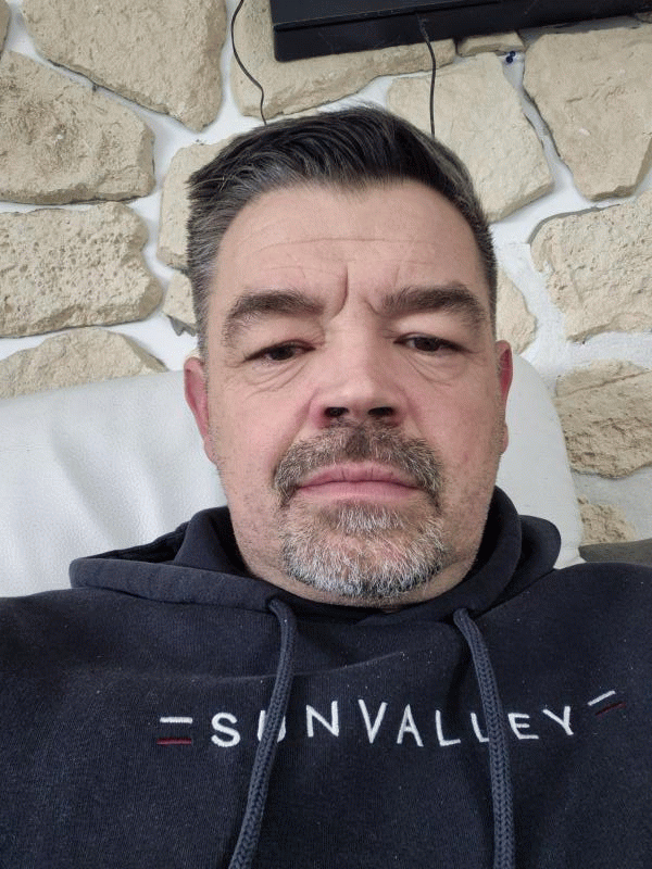 thomas 46 ans Pindray