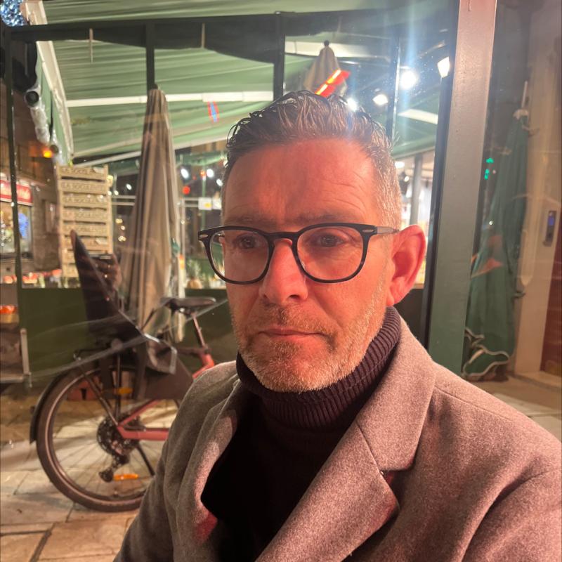 pierre 53 ans Roissy en Brie