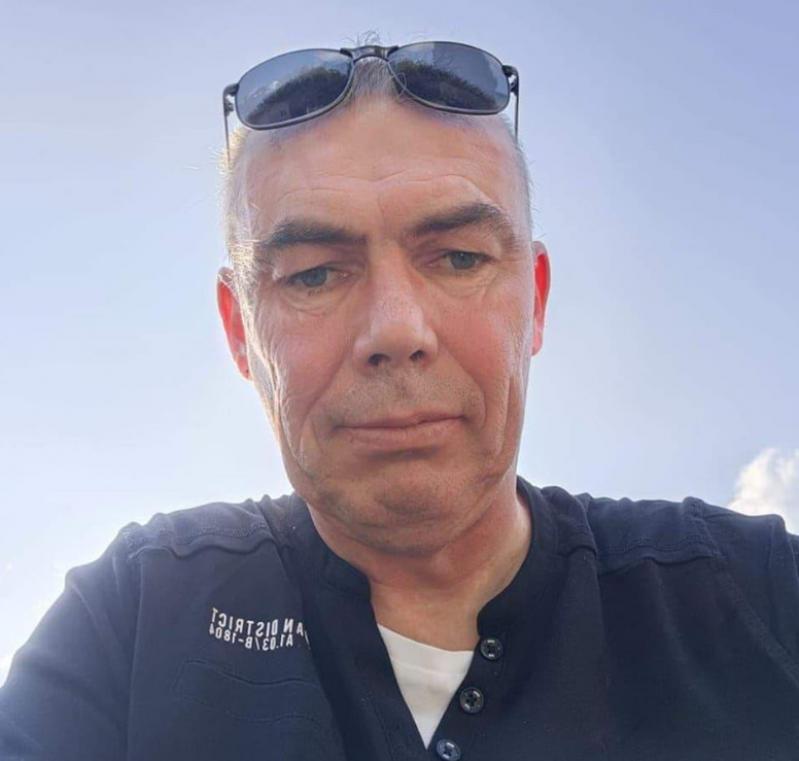 Stéphane 54 ans Châteaubourg