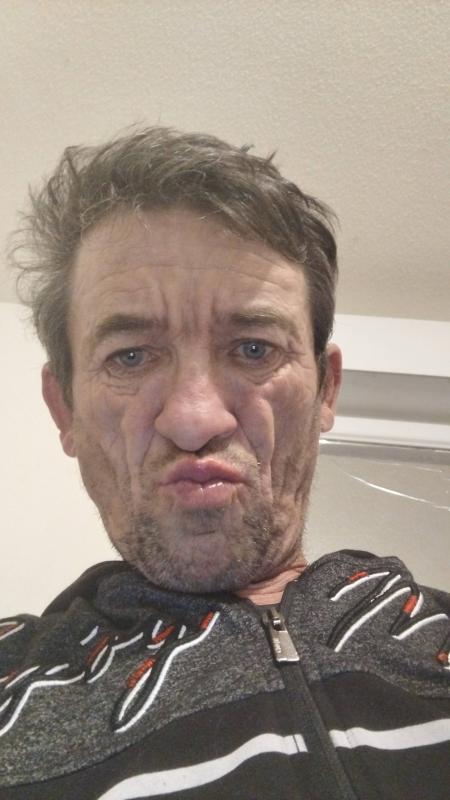 nicky 52 ans Bordeaux