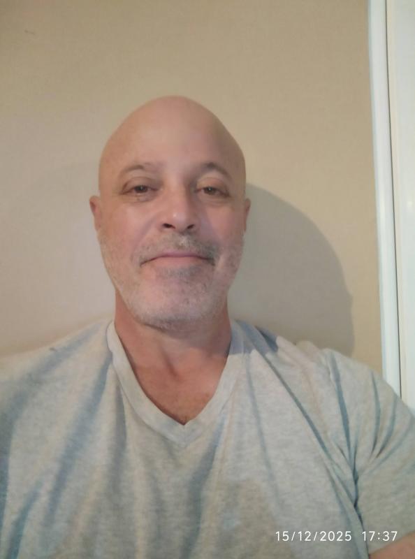 Vladi 55 ans Saint Benoît