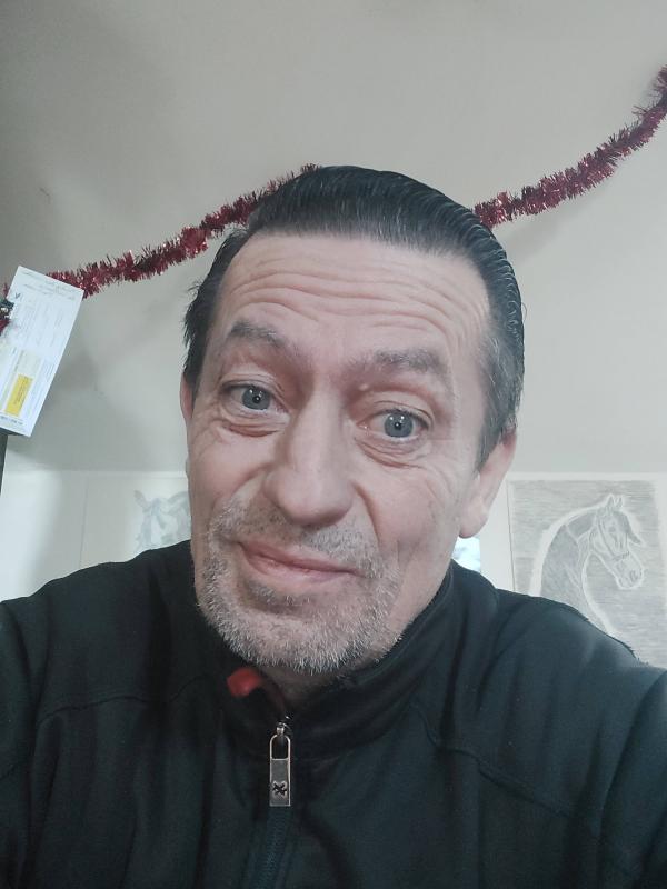 Claude 51 ans Bourges