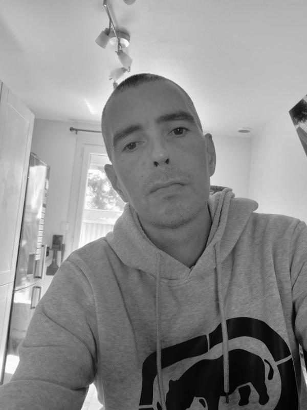 Boris 41 ans Brive la Gaillarde