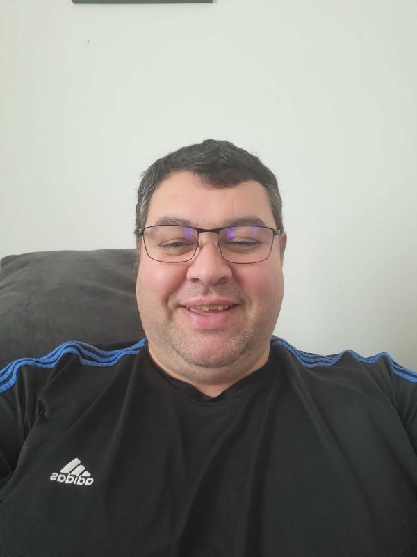 pierre 52 ans Sainte Geneviève des Bois