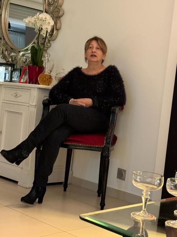 Anna 62 ans Viry Châtillon