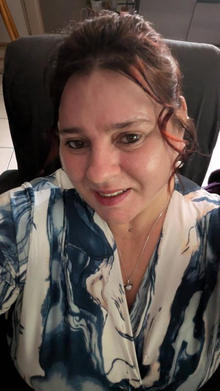 zabou 44 ans Connerré