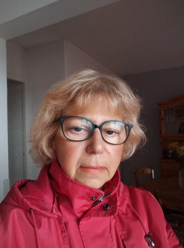 Catherine  69 ans Valenciennes