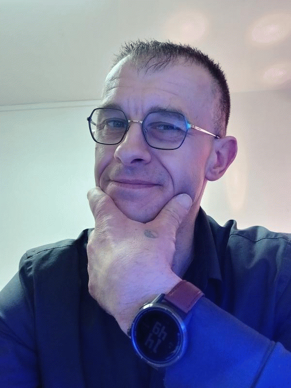 Stéphane  47 ans Andelarre