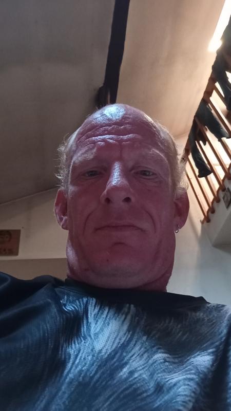 Ludovic  42 ans Aillevillers et Lyaumont