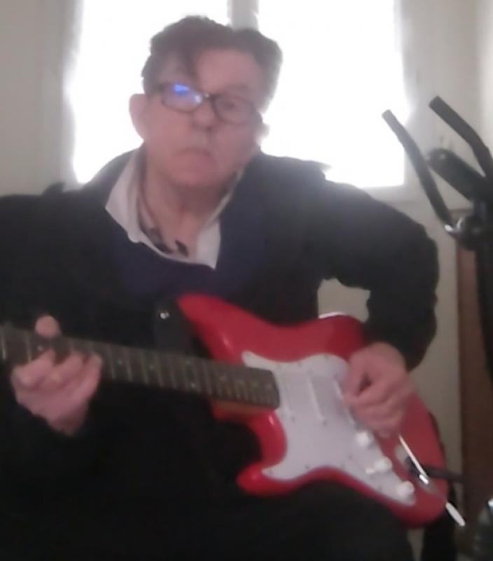 Richard  62 ans Caudebec lès Elbeuf