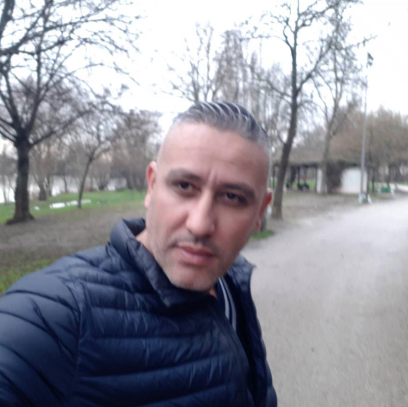 Sofiane 51 ans Toulouse