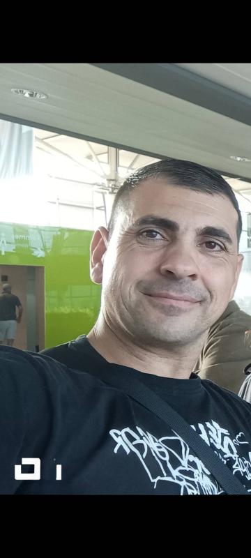 Laurent 45 ans marseille 15eme arrondiss