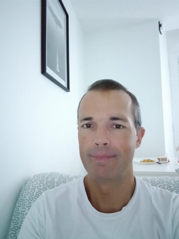 Valto 49 ans Saint Malo