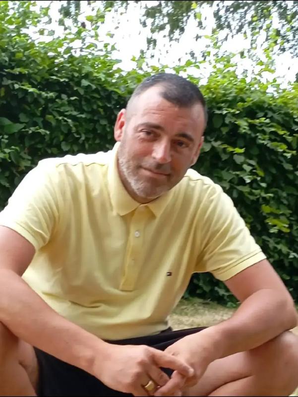 Fabrice 44 ans Le Mans