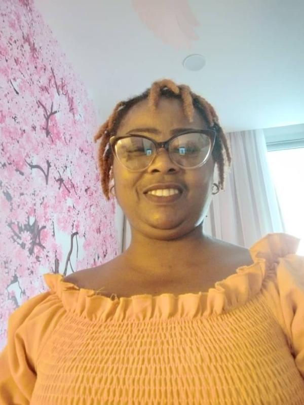 REINE LOBE 47 ans Reims