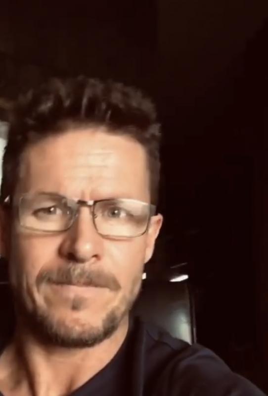 Olivier  54 ans Châteauroux