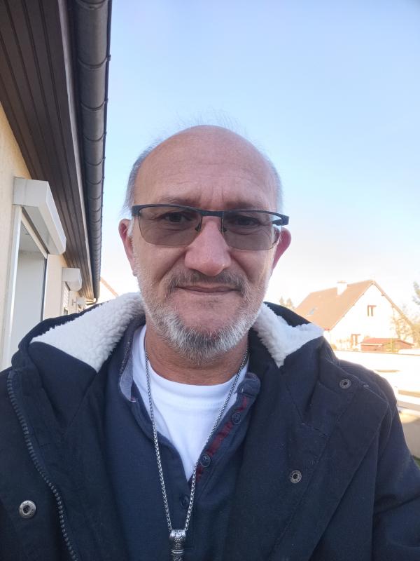 Franky 55 ans Fleury sur Orne