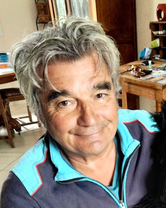 Ugolin 73 ans Nantes