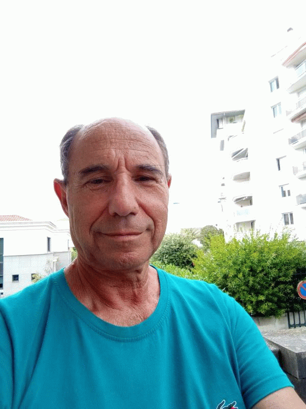 Gilles  73 ans Arcangues
