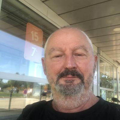 rodjers 63 ans Legé