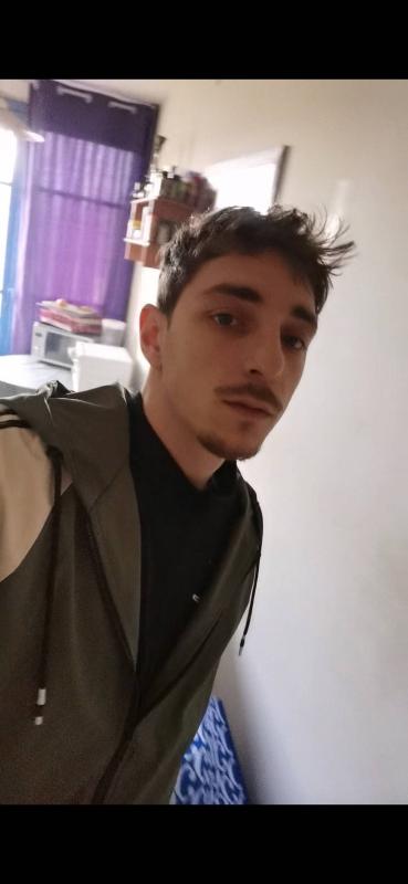 Thomas 26 ans Nogaro