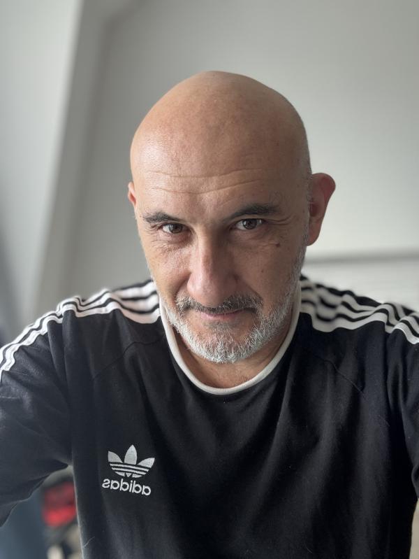 Le bienveillant  53 ans Douai