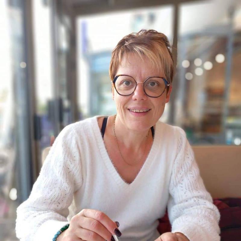 Line29 51 ans Joué sur Erdre