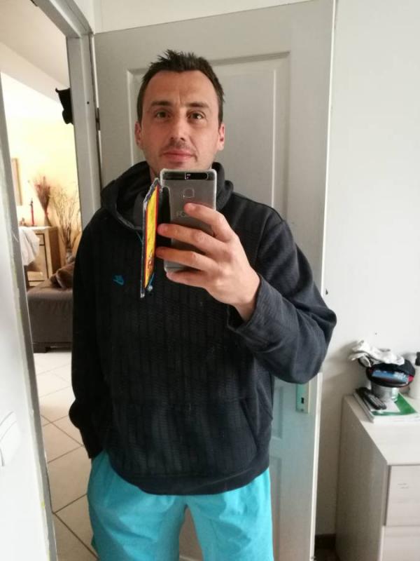 laurent 48 ans Beauvais