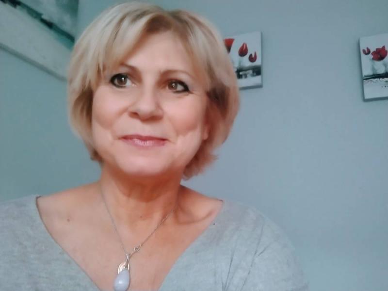 Cathy 58 ans Nîmes