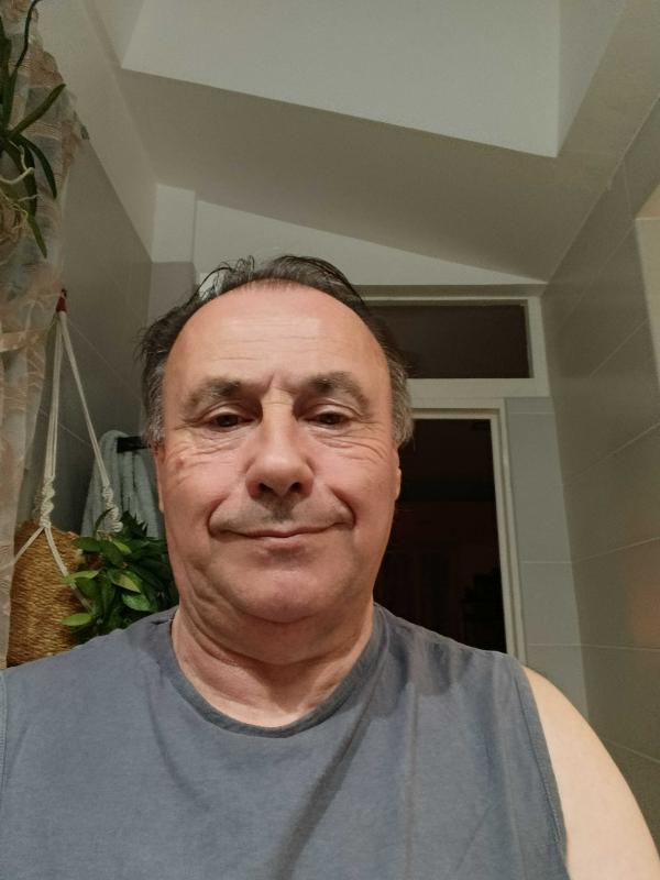 gilles 67 ans Houilles