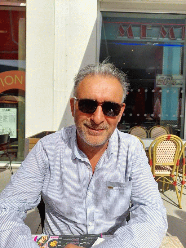 Julien 57 ans Strasbourg