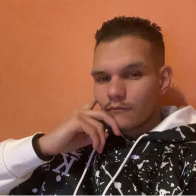 seb78 25 ans Élancourt