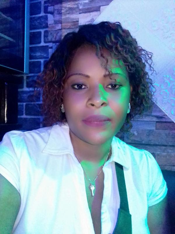 Valentine  39 ans Toulon