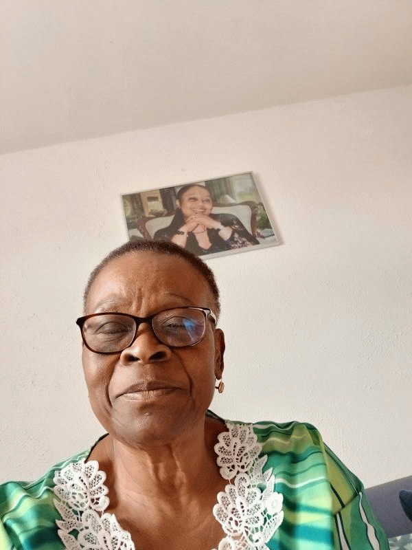 Berthe  70 ans Blois