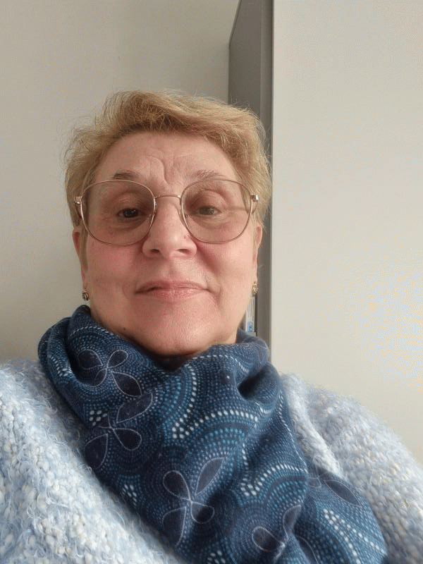 Chantal  66 ans Saint Chéron